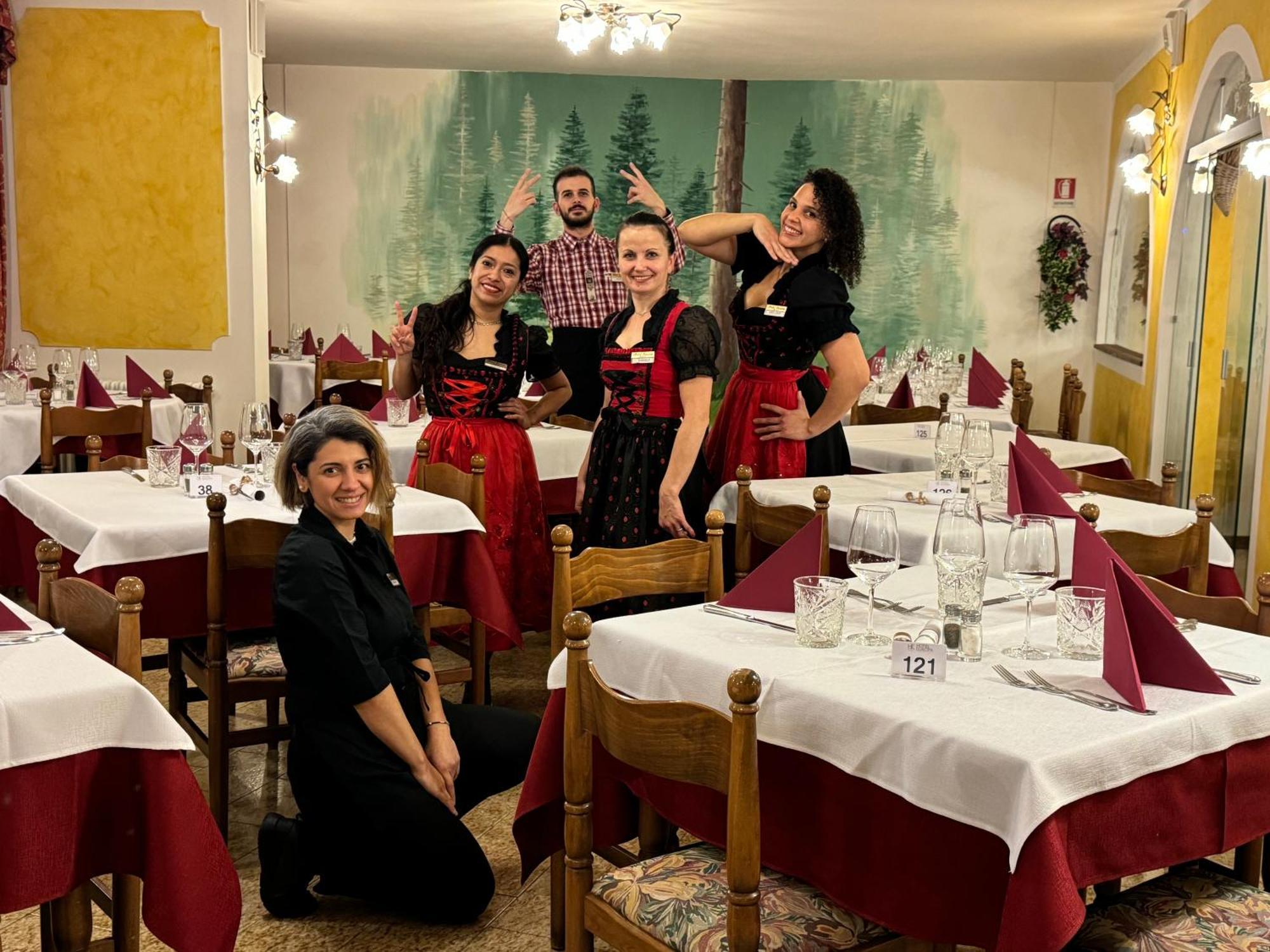 Hotel Europa Сан-Мартіно-ді-Кастроцца Екстер'єр фото