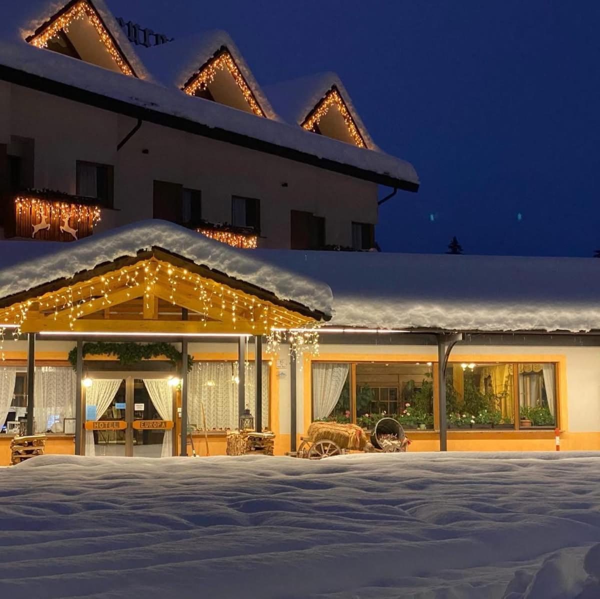 Hotel Europa Сан-Мартіно-ді-Кастроцца Екстер'єр фото