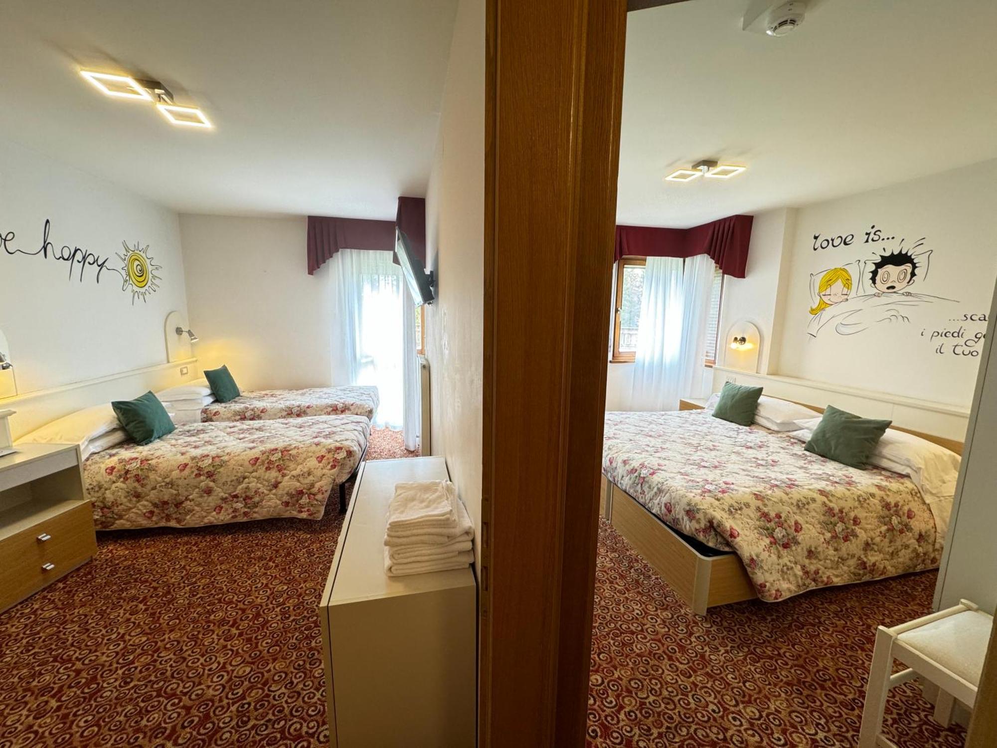 Hotel Europa Сан-Мартіно-ді-Кастроцца Екстер'єр фото