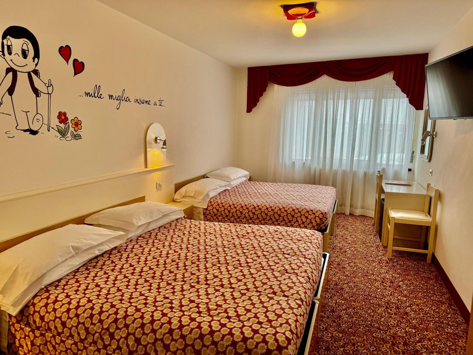 Hotel Europa Сан-Мартіно-ді-Кастроцца Екстер'єр фото