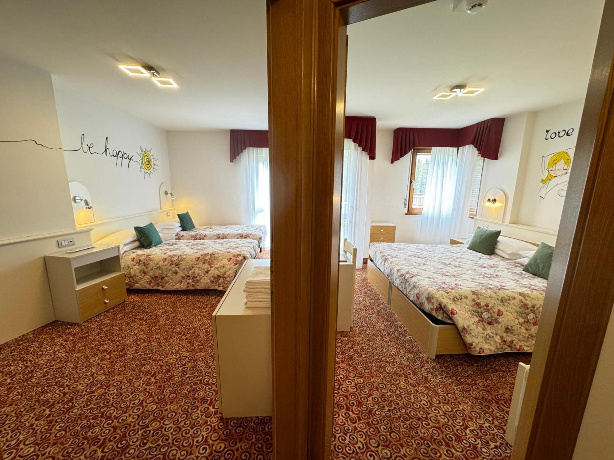 Hotel Europa Сан-Мартіно-ді-Кастроцца Екстер'єр фото